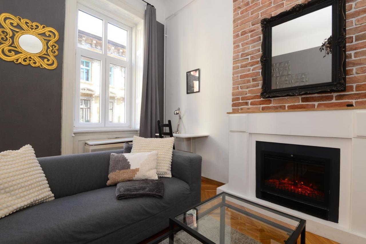Your Place Apartman بودابست المظهر الخارجي الصورة
