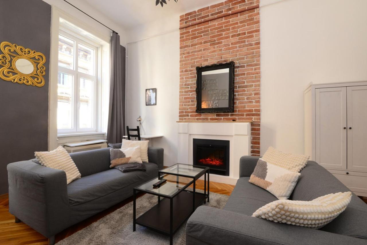 Your Place Apartman بودابست المظهر الخارجي الصورة