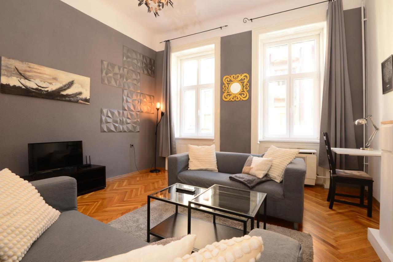 Your Place Apartman بودابست المظهر الخارجي الصورة